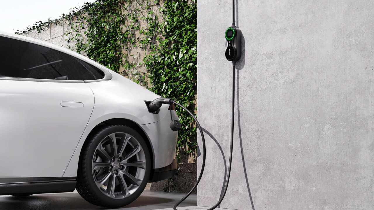 What Should You Look for in a Portable EV Charger for Long Trips?